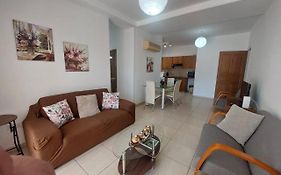 Sunny 2 Bedroom Larnaca Center